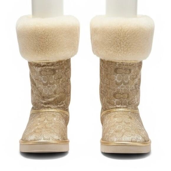 COACH Nikole Shearling Boots 8 Gold Signature Logo Winter Furry UGG Style - Picture 2 of 16